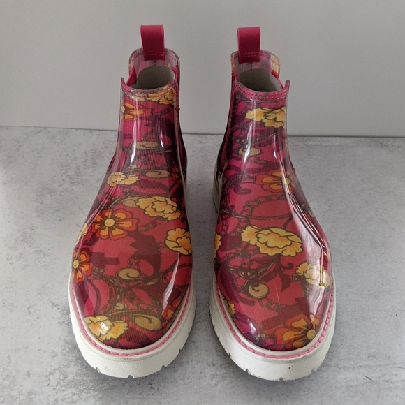 COUGAR Kensington Floral Chelsea Lug Sole Waterproof Rain Winter Snow Boot 8 NWT - Picture 3 of 7